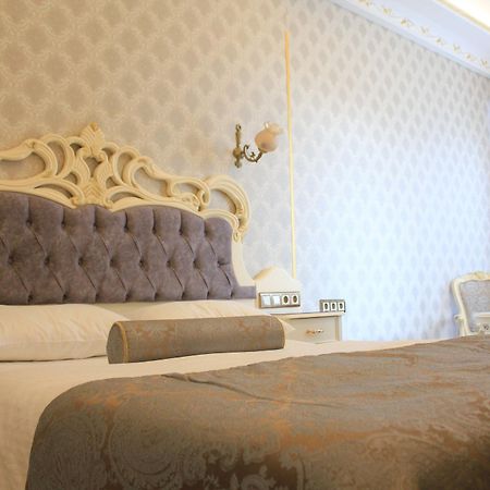Nayla Palace Hotel Istanbul Exterior photo